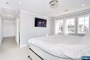 88 Alberta Dr, Saddle Brook Township, NJ 07663 - Photo 22