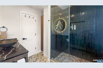 44 Schlosser Drive, Rochelle Park Township, NJ 07662 - Photo 38