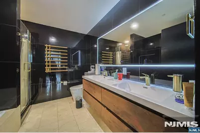 612 Hudson Park 612 #612, Edgewater, NJ 07020 - Photo 20