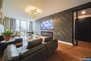 612 Hudson Park 612, Edgewater, NJ 07020 - Photo 22