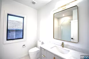 35 Henry Ave 2nd Floor, Palisades Park, NJ 07650 - Photo 12