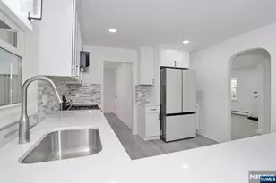 225 Broadway, Hillsdale, NJ 07642 - Photo 10