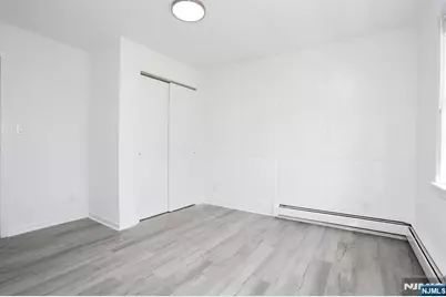 225 Broadway, Hillsdale, NJ 07642 - Photo 18