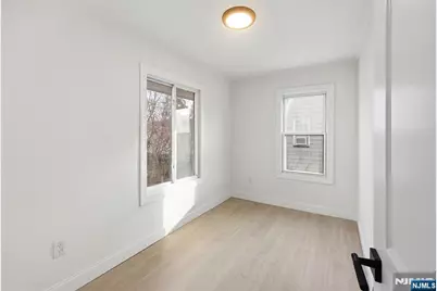 10-12 Mulford Place, Newark, NJ 07112 - Photo 26