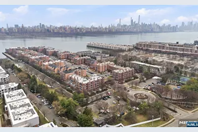 504 Nelson Court, Edgewater, NJ 07020 - Photo 36