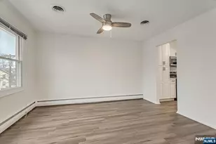 35 Field Road 2, Maplewood, NJ 07040 - Photo 8