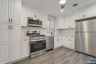 35 Field Road 2, Maplewood, NJ 07040 - Photo 10