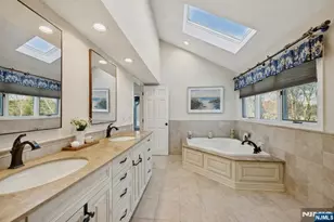 1 Laurel Ct, Oakland, NJ 07436 - Photo 34