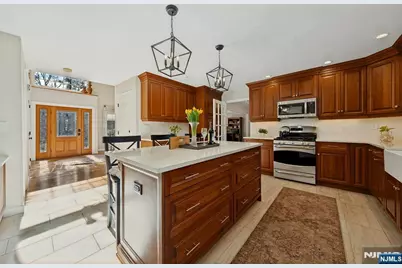 1 Laurel Court, Oakland, NJ 07436 - Photo 12