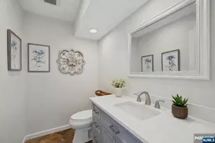 1 Laurel Ct, Oakland, NJ 07436 - Photo 28