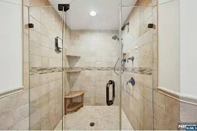 1 Laurel Court, Oakland, NJ 07436 - Photo 36