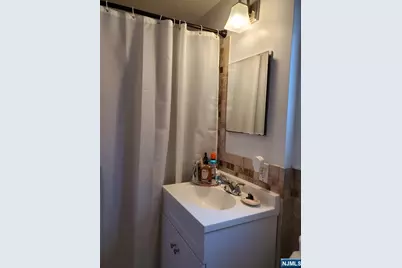 2205 Center A #A, Fort Lee, NJ 07024 - Photo 8