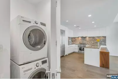 320 Adolphus Avenue 1009 #1009, Cliffside Park, NJ 07010 - Photo 24