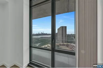 320 Adolphus Avenue 1009 #1009, Cliffside Park, NJ 07010 - Photo 14