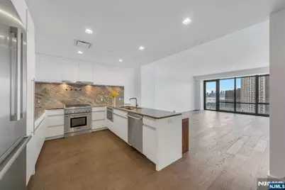 320 Adolphus Avenue 1009 #1009, Cliffside Park, NJ 07010 - Photo 6