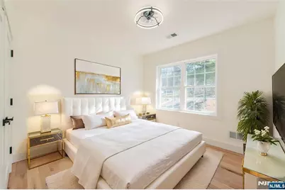 24 Shrewsbury Drive, Livingston, NJ 07039 - Photo 20