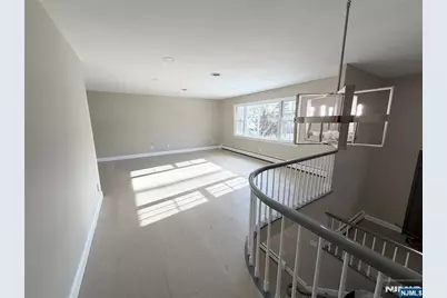 850 Ridgewood Avenue, Oradell, NJ 07649 - Photo 18