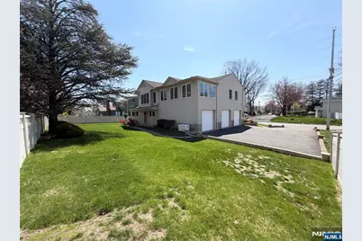 850 Ridgewood Avenue, Oradell, NJ 07649 - Photo 46