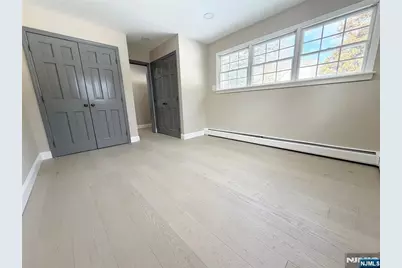 850 Ridgewood Avenue, Oradell, NJ 07649 - Photo 12