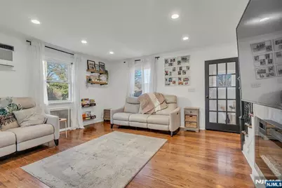 590 North Street, Teaneck Township, NJ 07666 - Photo 4