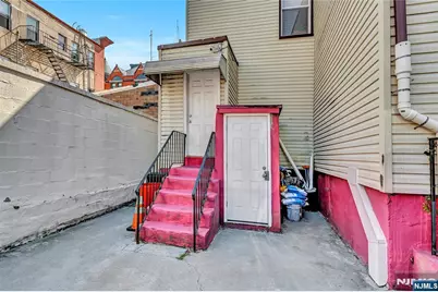 308 38th Street, Union City, NJ 07087 - Photo 28