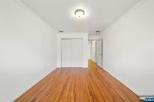 29 Prospect St, Palisades Park, NJ 07650 - Photo 22