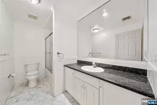 29 Prospect St, Palisades Park, NJ 07650 - Photo 20