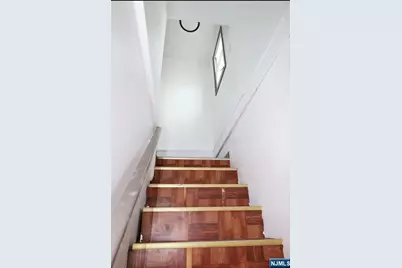 16 Krueger Place, Passaic, NJ 07055 - Photo 18