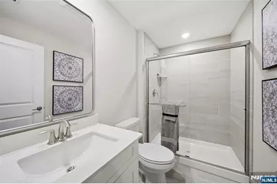 16 Belmont Place, Oakland, NJ 07036 - Photo 20