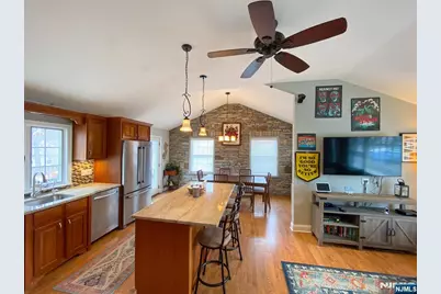 28 Woodside Drive, West Milford, NJ 07480 - Photo 12