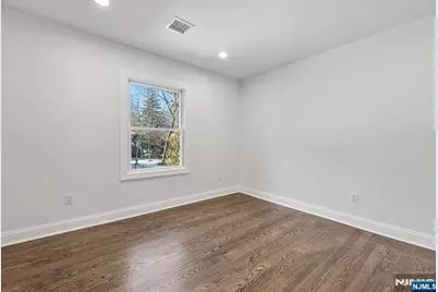 35 Lloyd Road, Ho Ho Kus, NJ 07423 - Photo 18