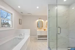 35 Lloyd Rd, Ho Ho Kus, NJ 07423 - Photo 14