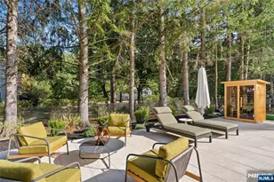 48 Pleasant Ave, Upper Saddle River, NJ 07458 - Photo 12