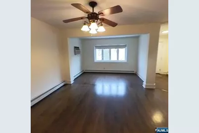 508 Fairview Terrace, Ridgefield, NJ 07657 - Photo 2