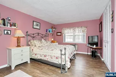 550 Fairview Avenue 308 #308, Westwood, NJ 07675 - Photo 20