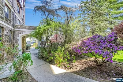 100 E Palisade Avenue A24 #A24, Englewood, NJ 07631 - Photo 16