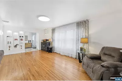 52 Hillside Avenue B #B, Tenafly, NJ 07670 - Photo 8