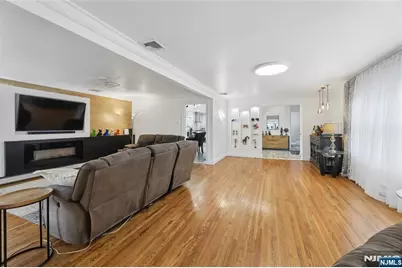 52 Hillside Avenue B #B, Tenafly, NJ 07670 - Photo 6