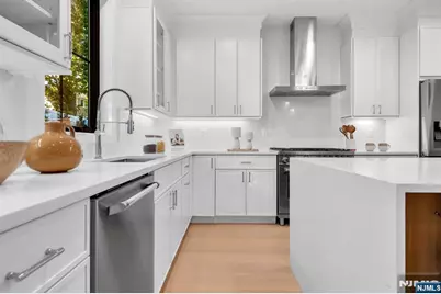 7 Fey Place, Oradell, NJ 07649 - Photo 8