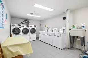 821 Bergen Ave B12, Jersey City, NJ 07306 - Photo 14