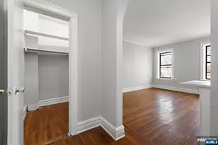 821 Bergen Ave B12, Jersey City, NJ 07306 - Photo 8