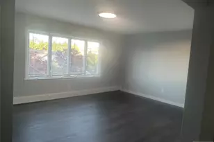 30 Chobot Ln 2, Elmwood Park, NJ 07407 - Photo 4