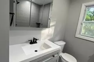 30 Chobot Ln 2, Elmwood Park, NJ 07407 - Photo 10