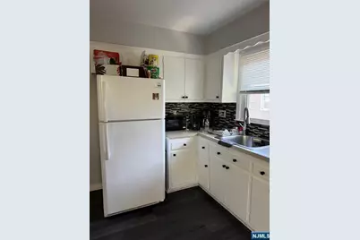 30 Chobot Lane 2 #2, Elmwood Park, NJ 07407 - Photo 18