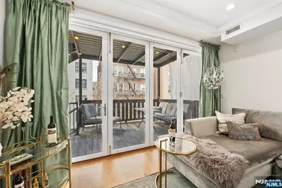 720 Willow Avenue 3 #3, Hoboken, NJ 07030 - Photo 6