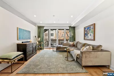 720 Willow Avenue 3 #3, Hoboken, NJ 07030 - Photo 2
