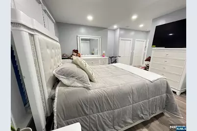 346 Harding Avenue, Clifton, NJ 07011 - Photo 12