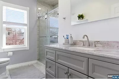 346 Harding Avenue, Clifton, NJ 07011 - Photo 28