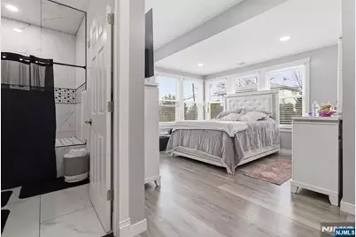 346 Harding Avenue, Clifton, NJ 07011 - Photo 6
