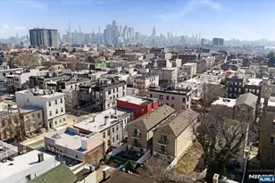 221 Sherman Ave 2, Jersey City, NJ 07307 - Photo 28